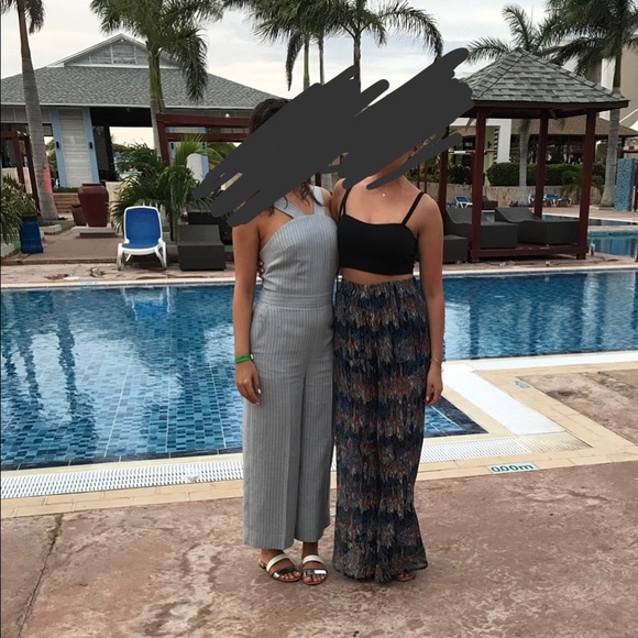 ❣️sold❣️ Beautiful club Monaco jump suit - Picture 2 of 2